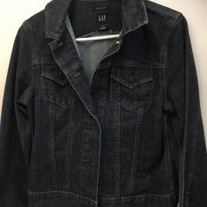 Amazing GAP stretch jean jacket